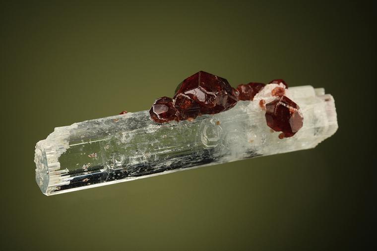 SPESSARTINE on BERYL var. Aquamarine